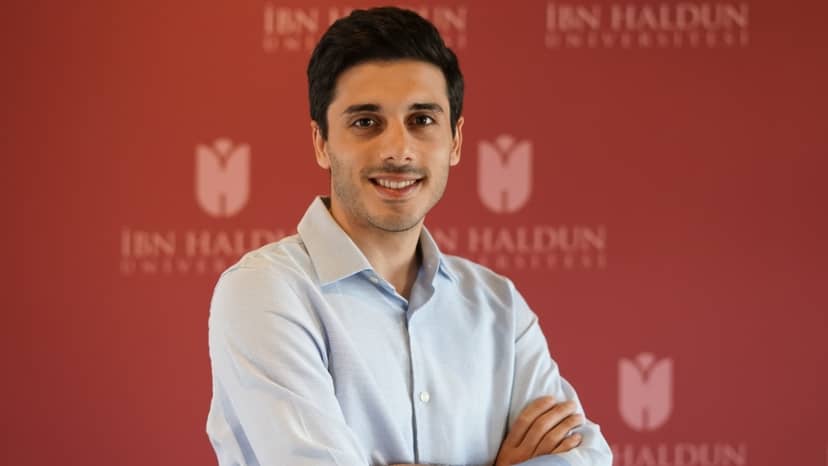 Our Research Assistant İbrahim Emre Yanık Successfully Defended His Doctoral Thesis on Migration Studies